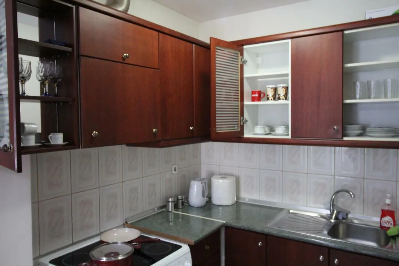 Dimitris Flat Apartman Néi Epivátesz